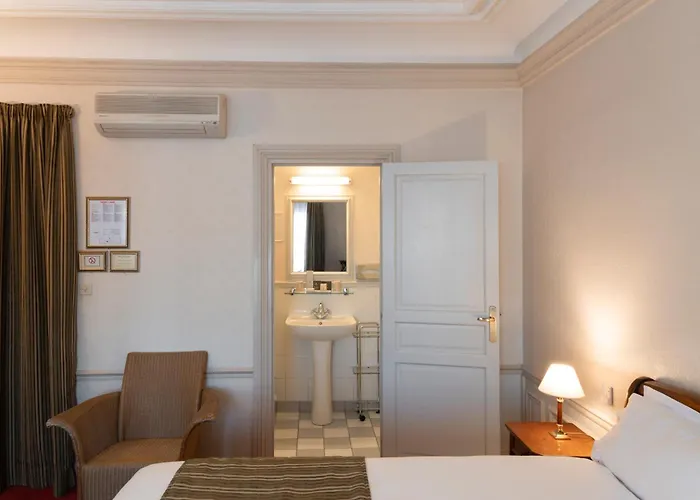 Hotel Langlois Parijs